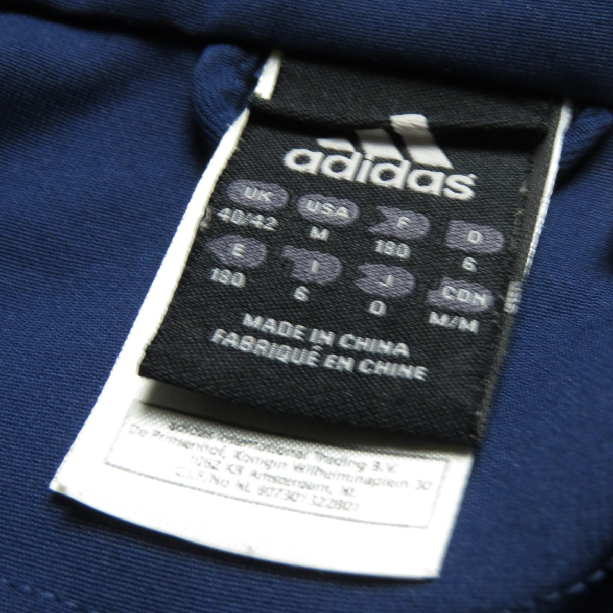 Original Real Madrid 2005-2006 training football shirt, size M | Nostalgic Football Shirts