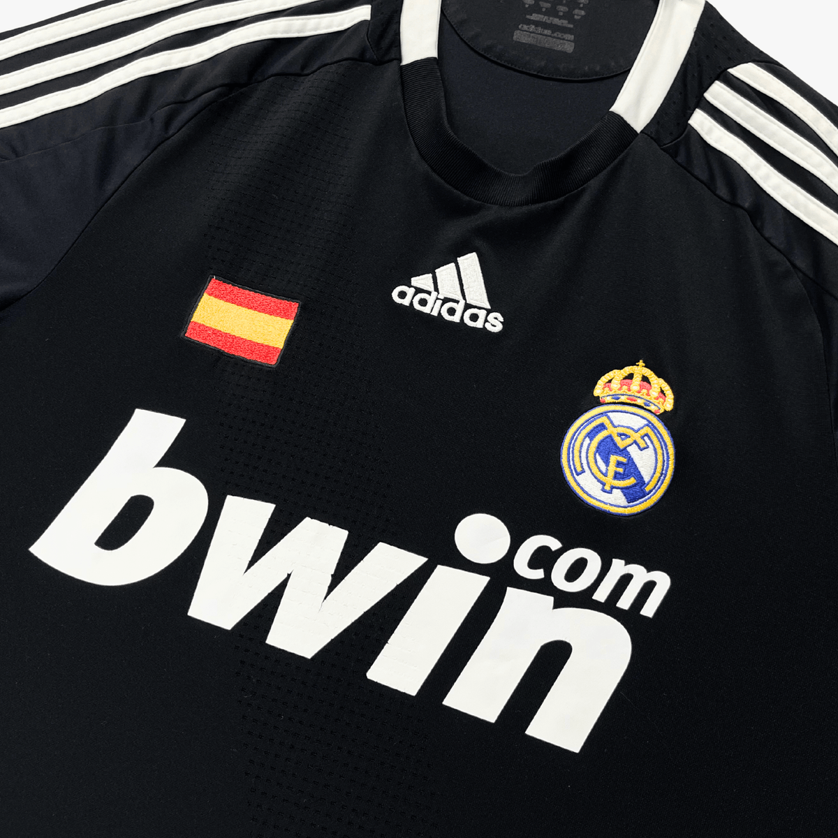 Retro Real Madrid 2008-2009 Third football jersey by Adidas, size S | Nostalgic Football Shirts