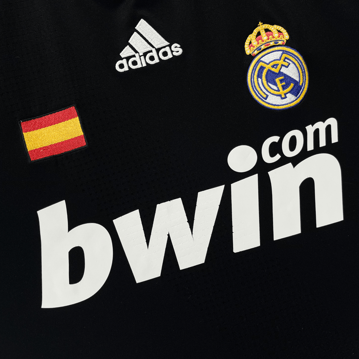 Retro Real Madrid 2008-2009 Third football jersey by Adidas, size S | Nostalgic Football Shirts
