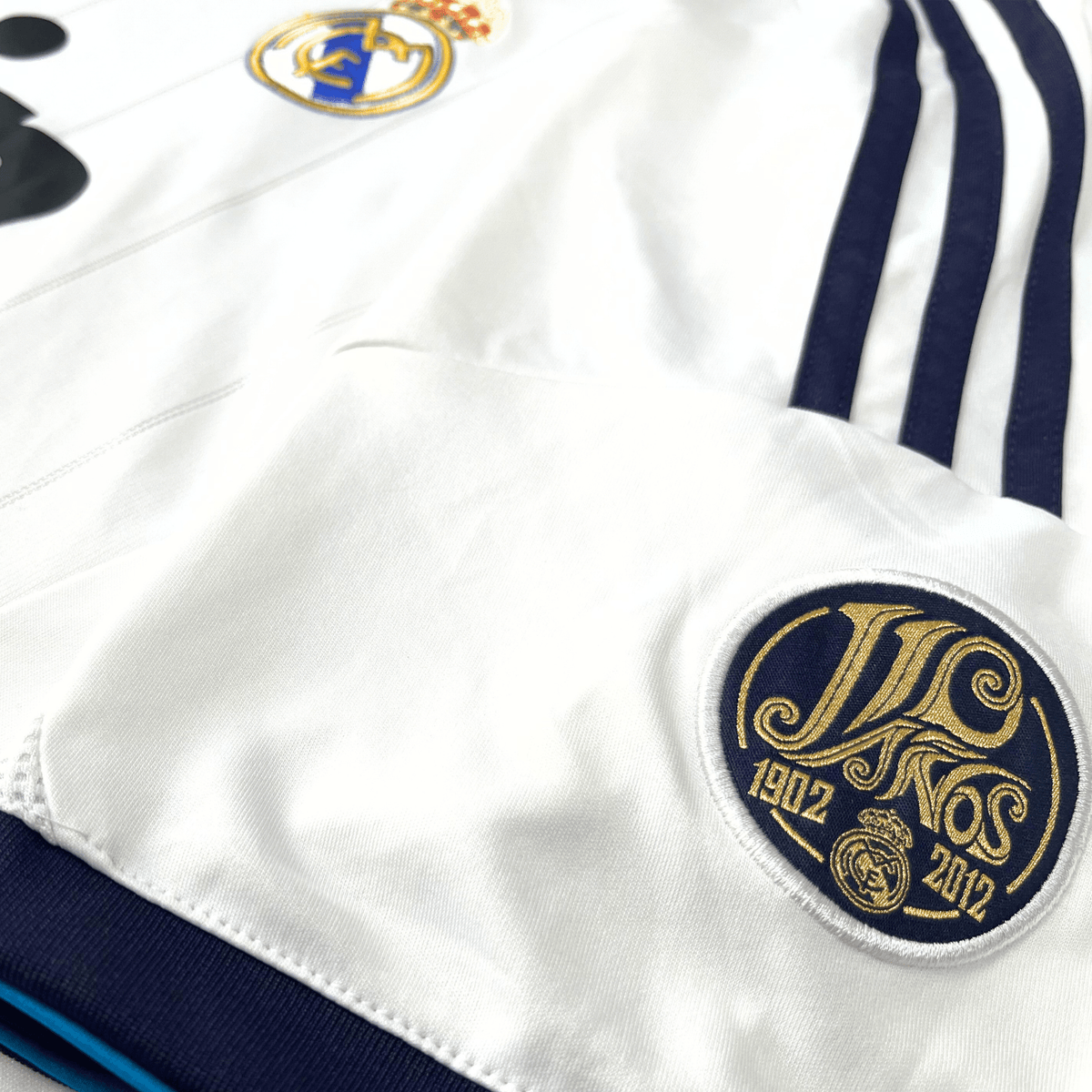 Vintage Real Madrid 2012-2013 Home football shirt, size XL | Nostalgic Football Shirts