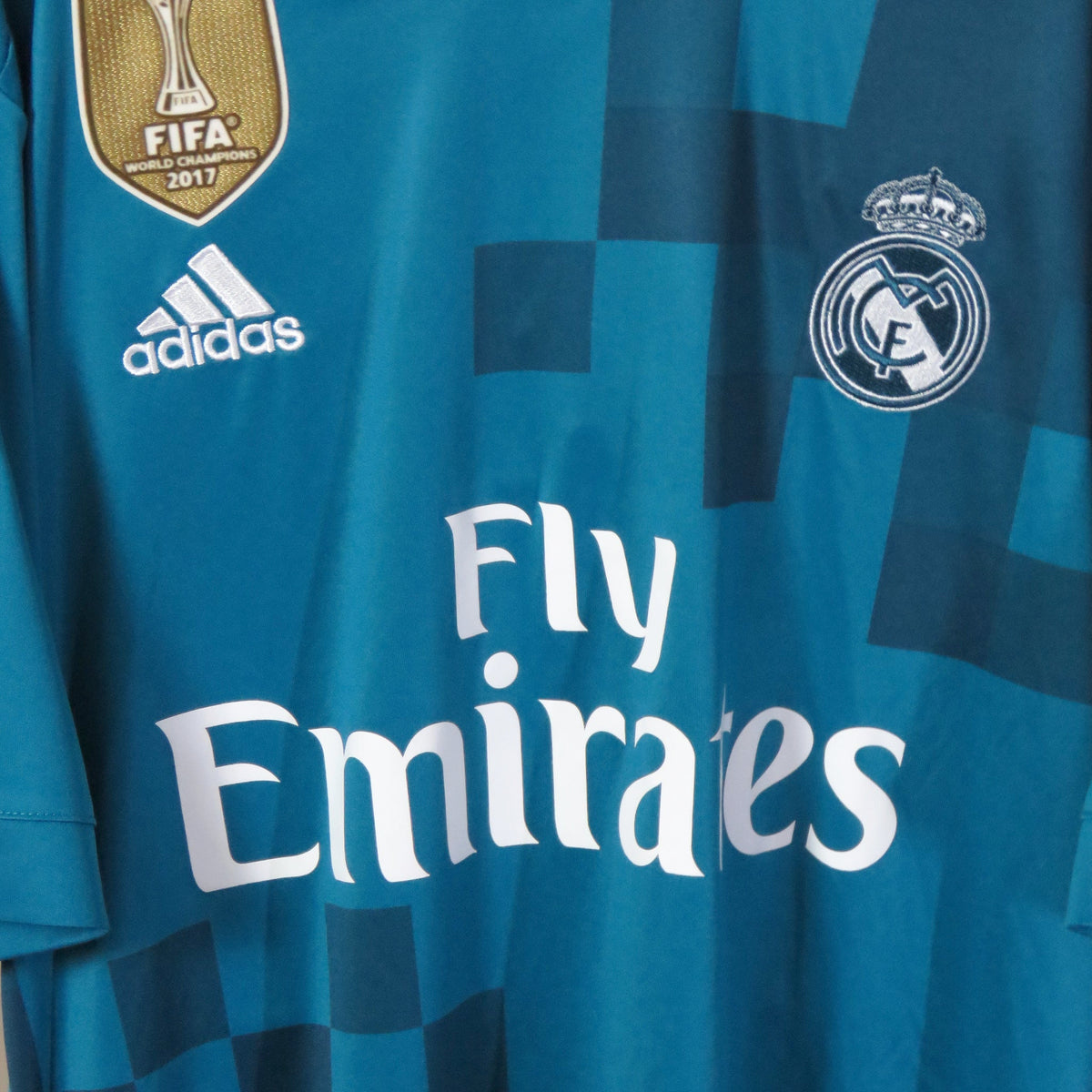 Real Madrid 2017-2018 Third shirt, Ronaldo 7, Adidas, size L, product code BR3539 | Nostalgic Football Shirts