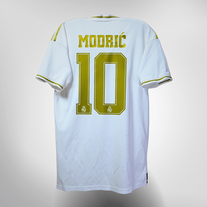 Vintage Real Madrid 2019-2020 Home football shirt with Modric print, size S | Nostalgic Football Shirts