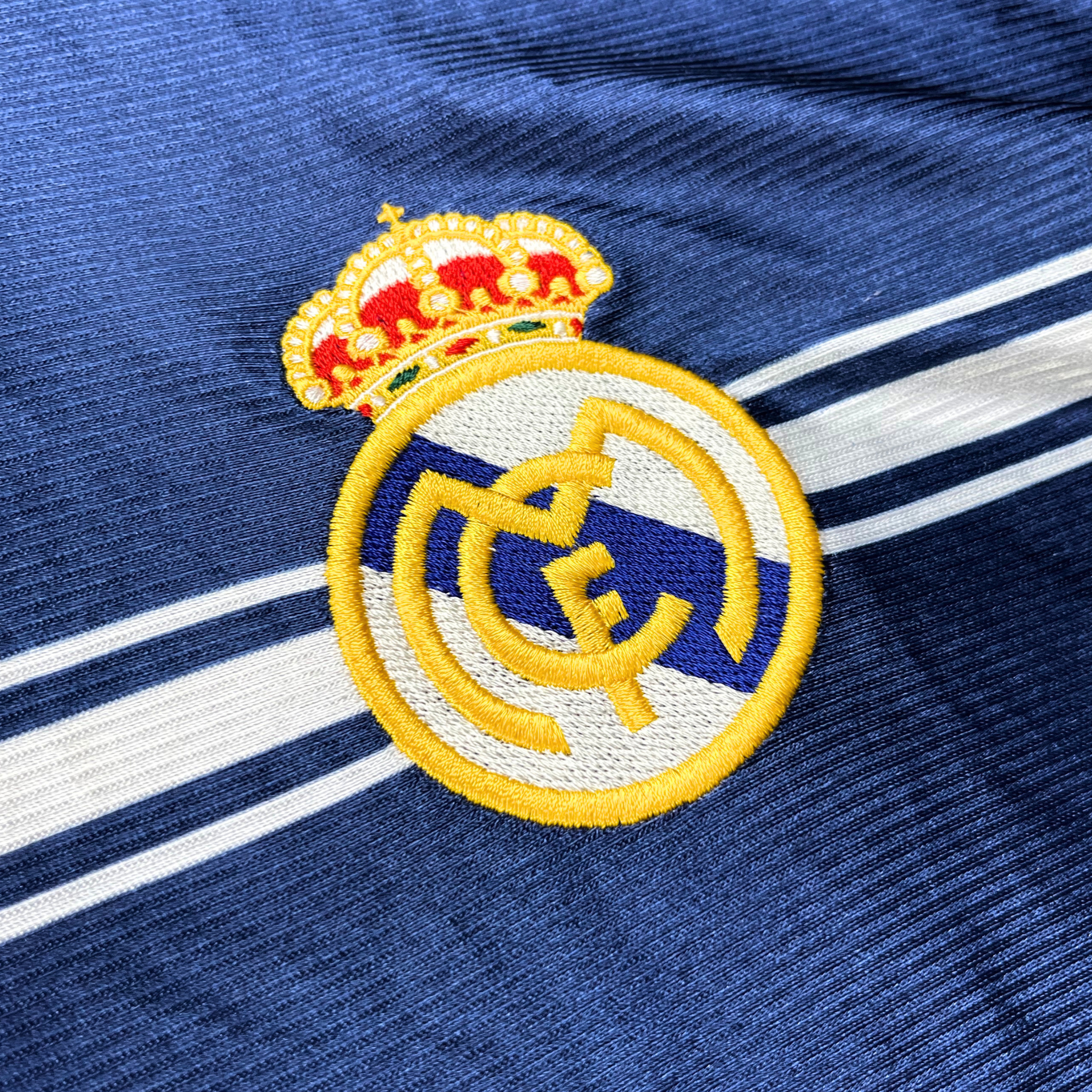 Real Madrid 1998-99 Uitshirt Roberto Carlos #3 L