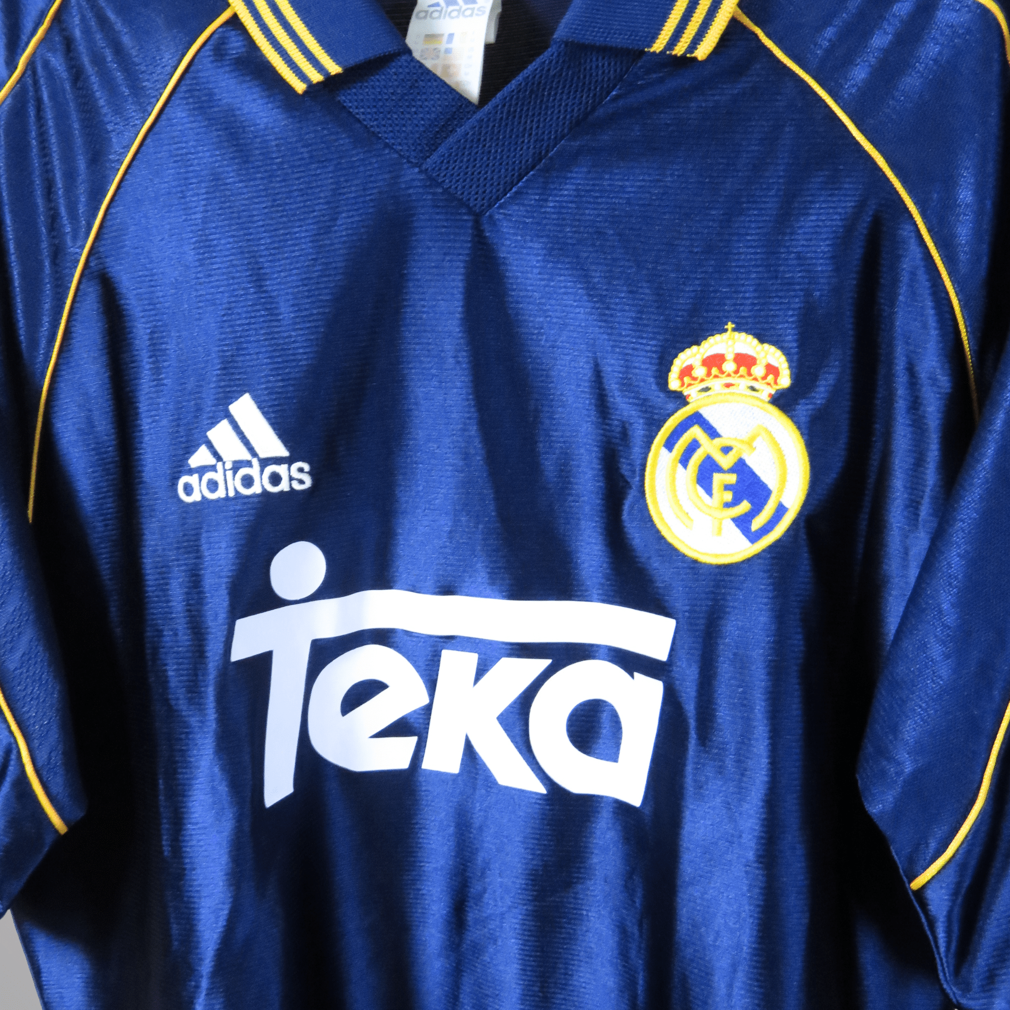 Real Madrid 1998-99 Raul #7 Third Shirt M