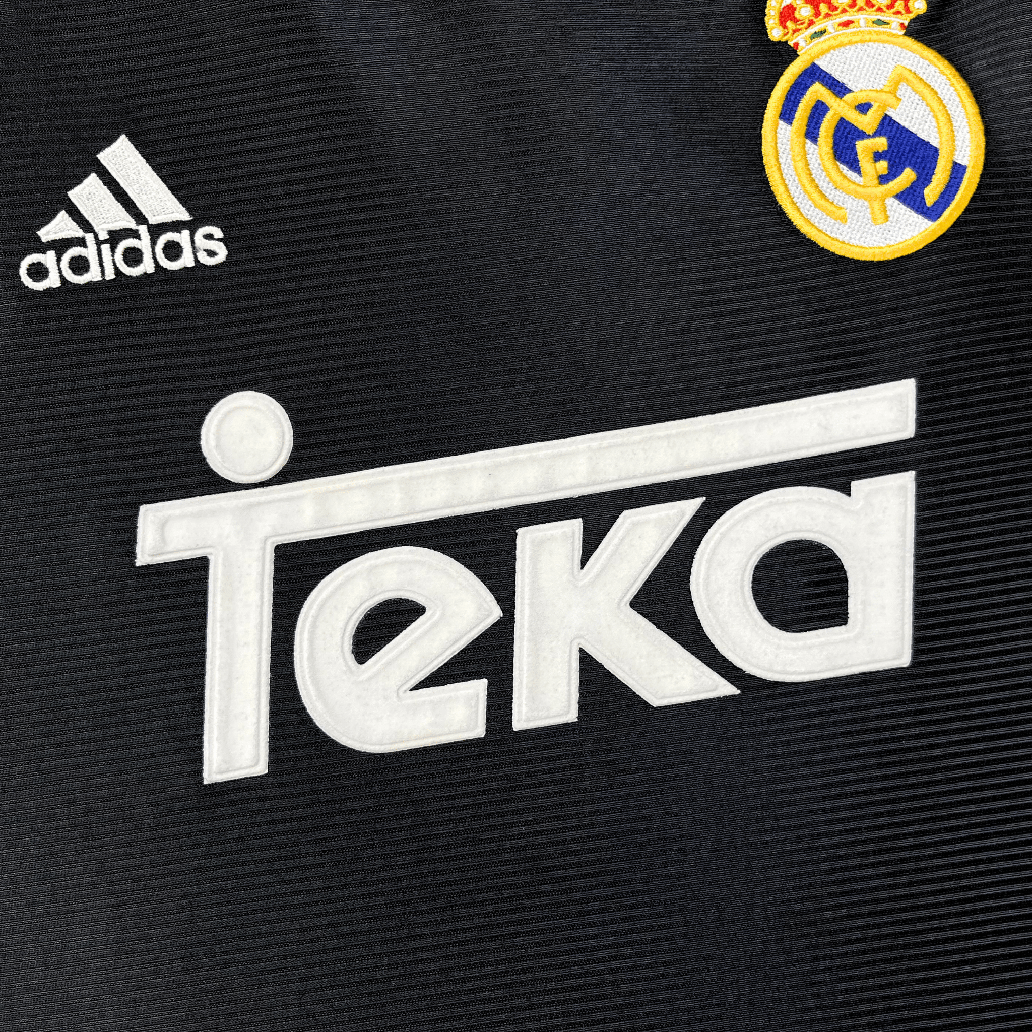 Real Madrid 1999-01 Away Raul #7 Shirt L