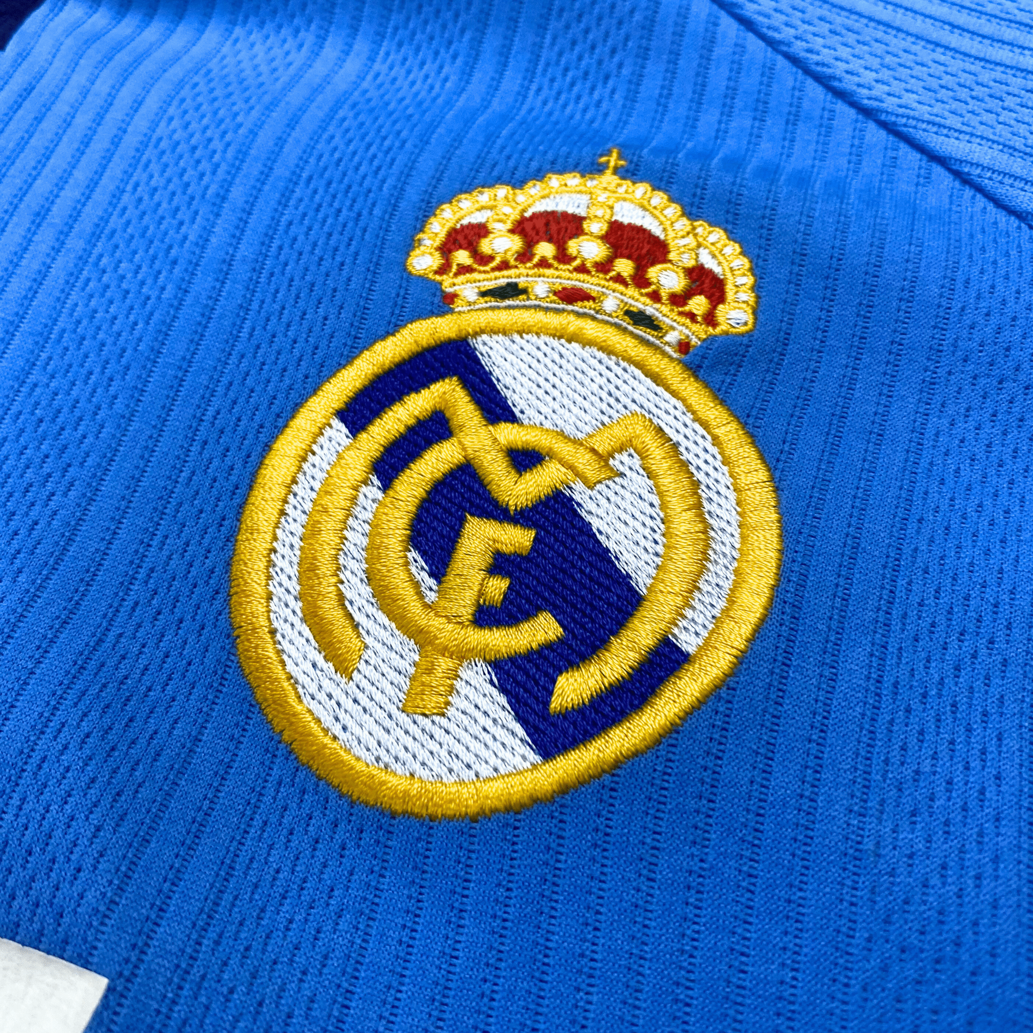 Real Madrid 1999-00 Third Roberto Carlos #3 Shirt XL