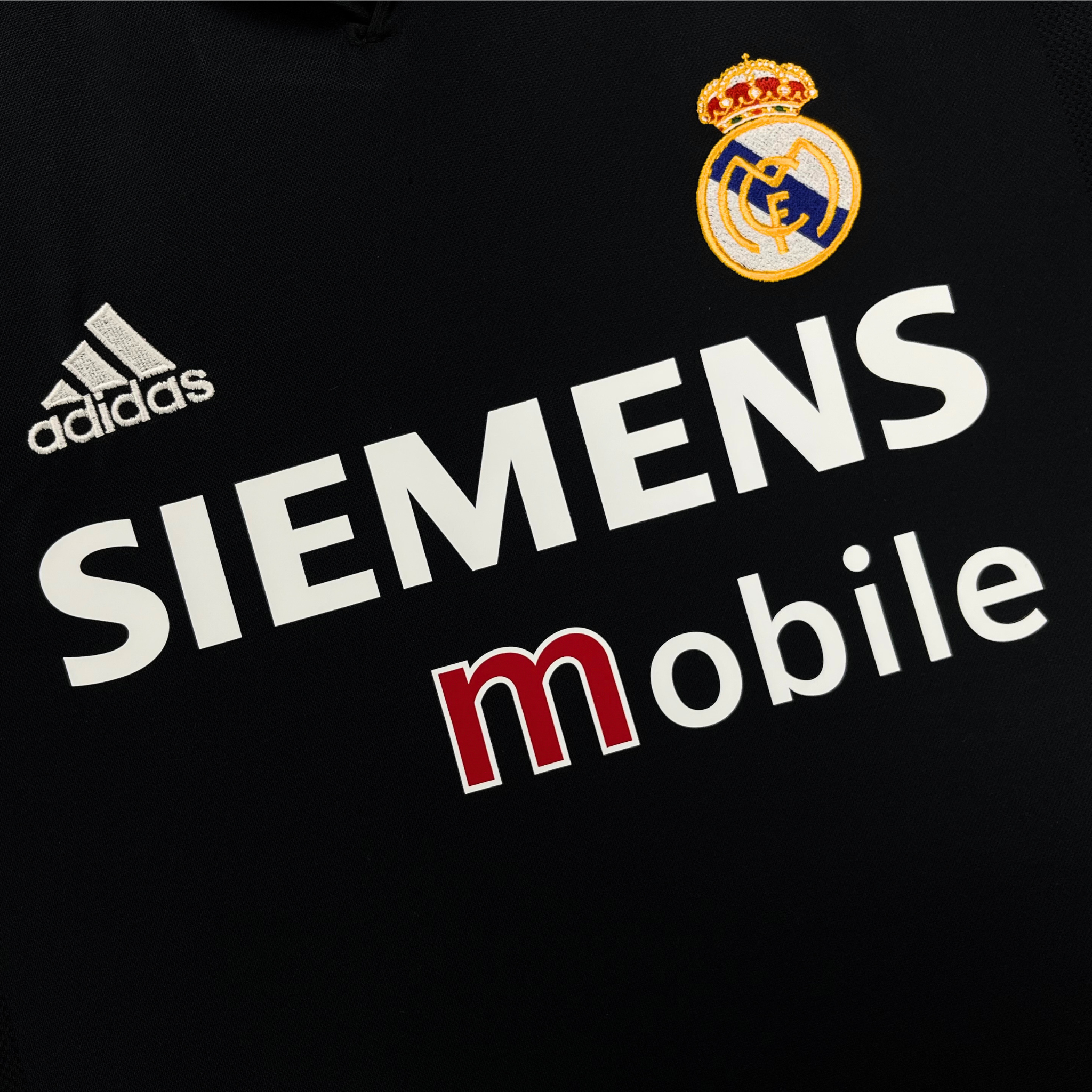 Maillot extérieur Real Madrid 2002-03 Centenaire Ronaldo n°11, taille M