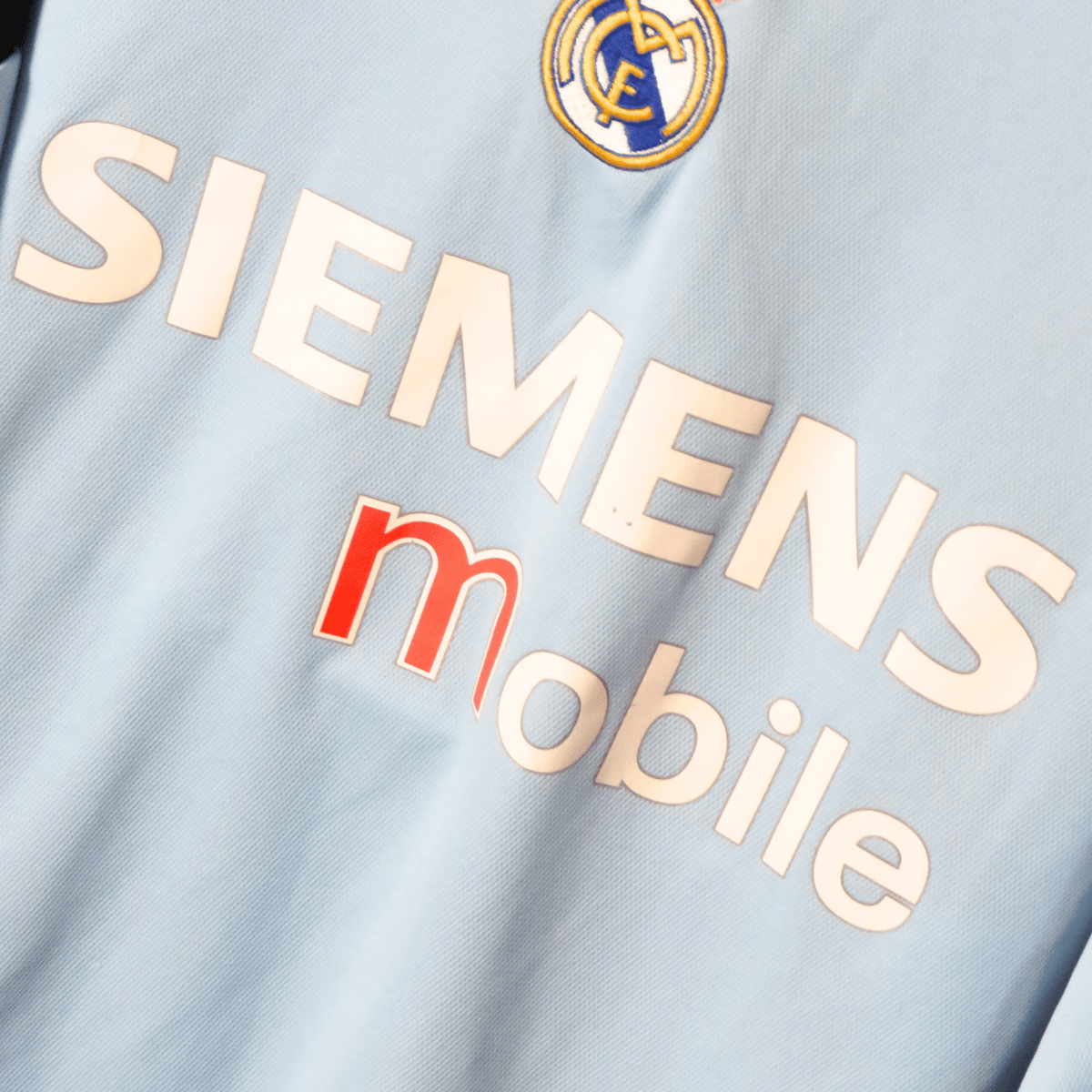 Real Madrid 2003-04 Keeper Casillas #1 Shirt XL