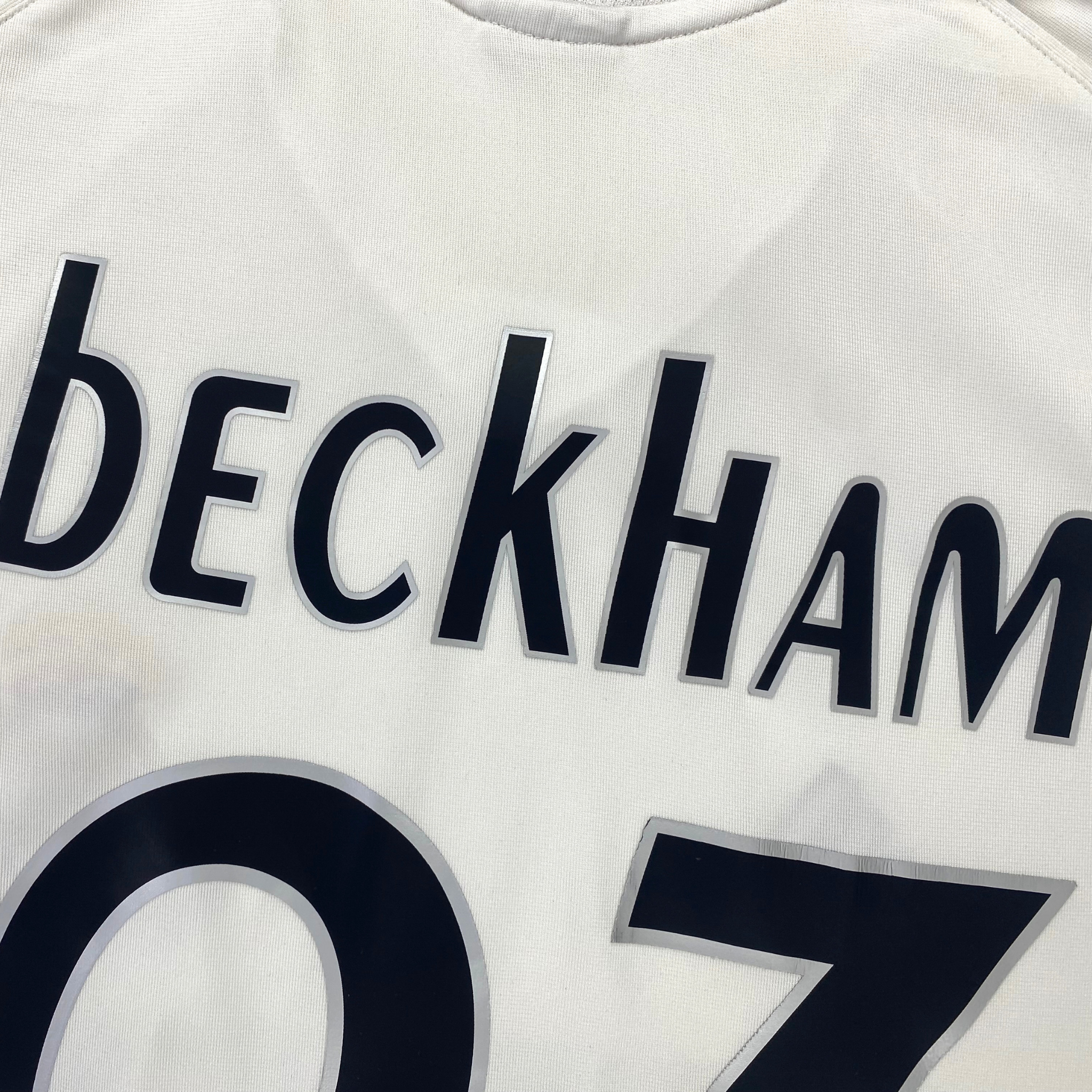 Real Madrid 2005-06 Home Beckham #23 Shirt M