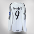 Real Madrid 2005-06 Home Ronaldo #9 Shirt M