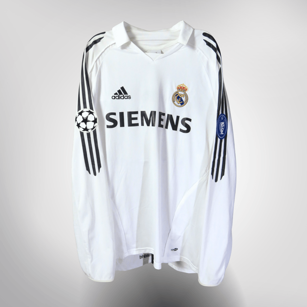 Real Madrid 2005-06 Home Ronaldo #9 Shirt M