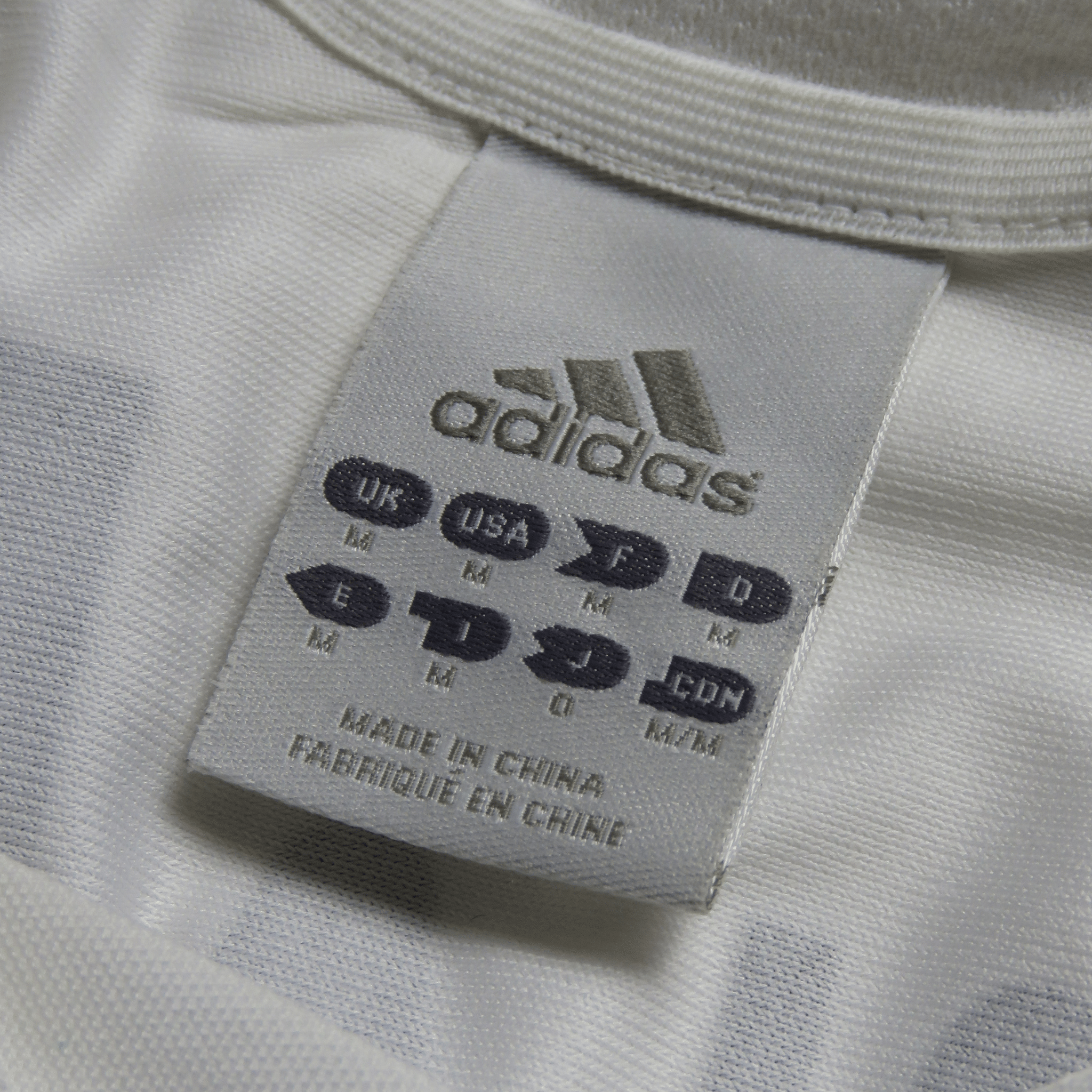 Real Madrid 2005-06 Home Ronaldo #9 Shirt M