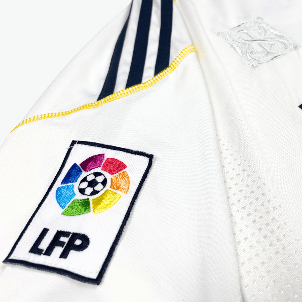 Real Madrid 2009-2010 Home Raúl #7 Shirt S