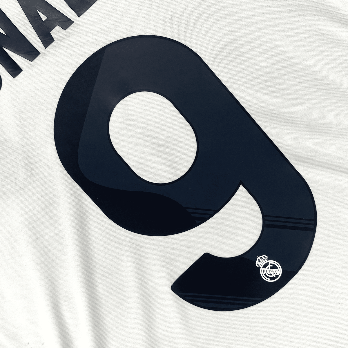 Real Madrid 2009-10 Home Ronaldo #9 Shirt M