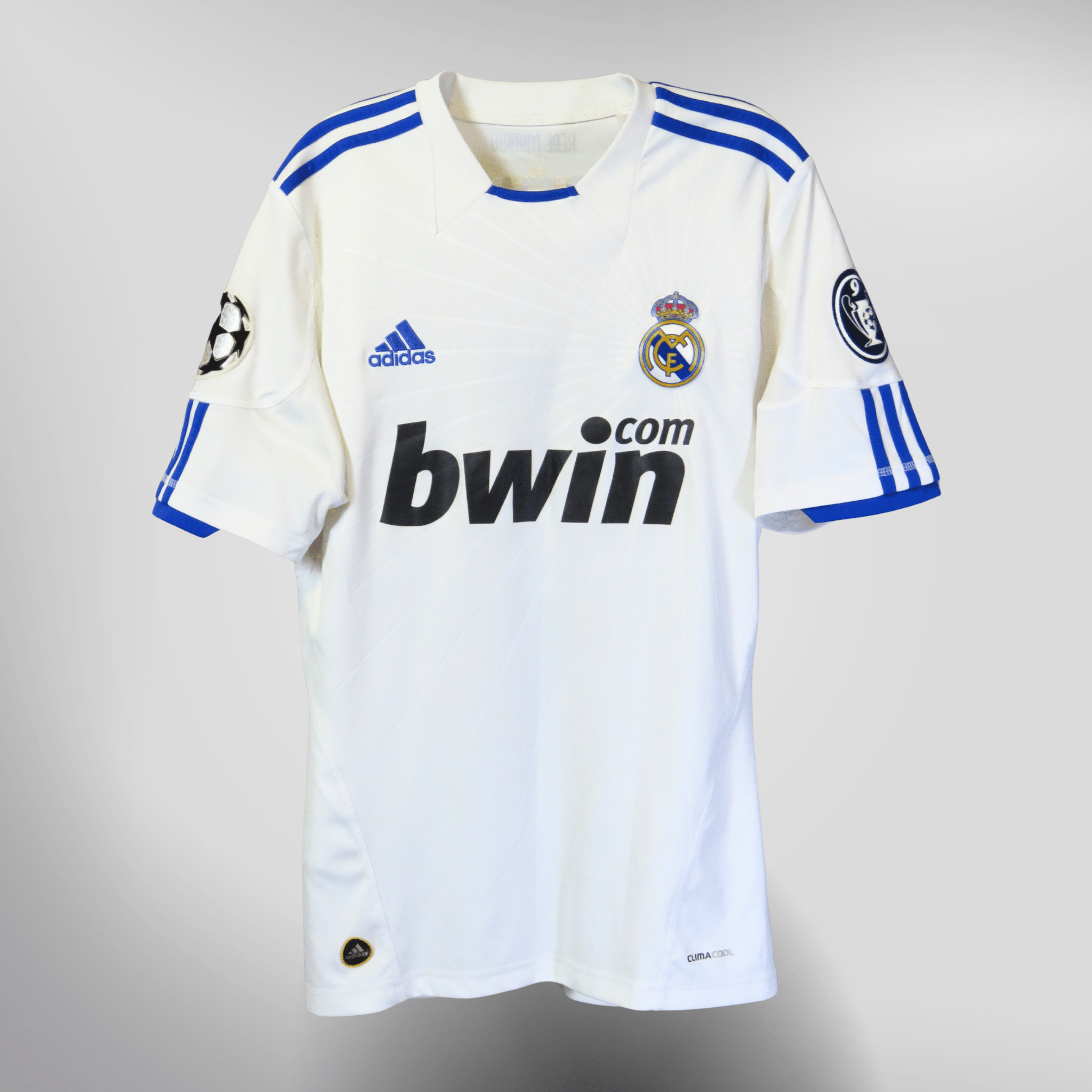 Real Madrid 2010-11 Home Ronaldo #7 UCL Shirt S