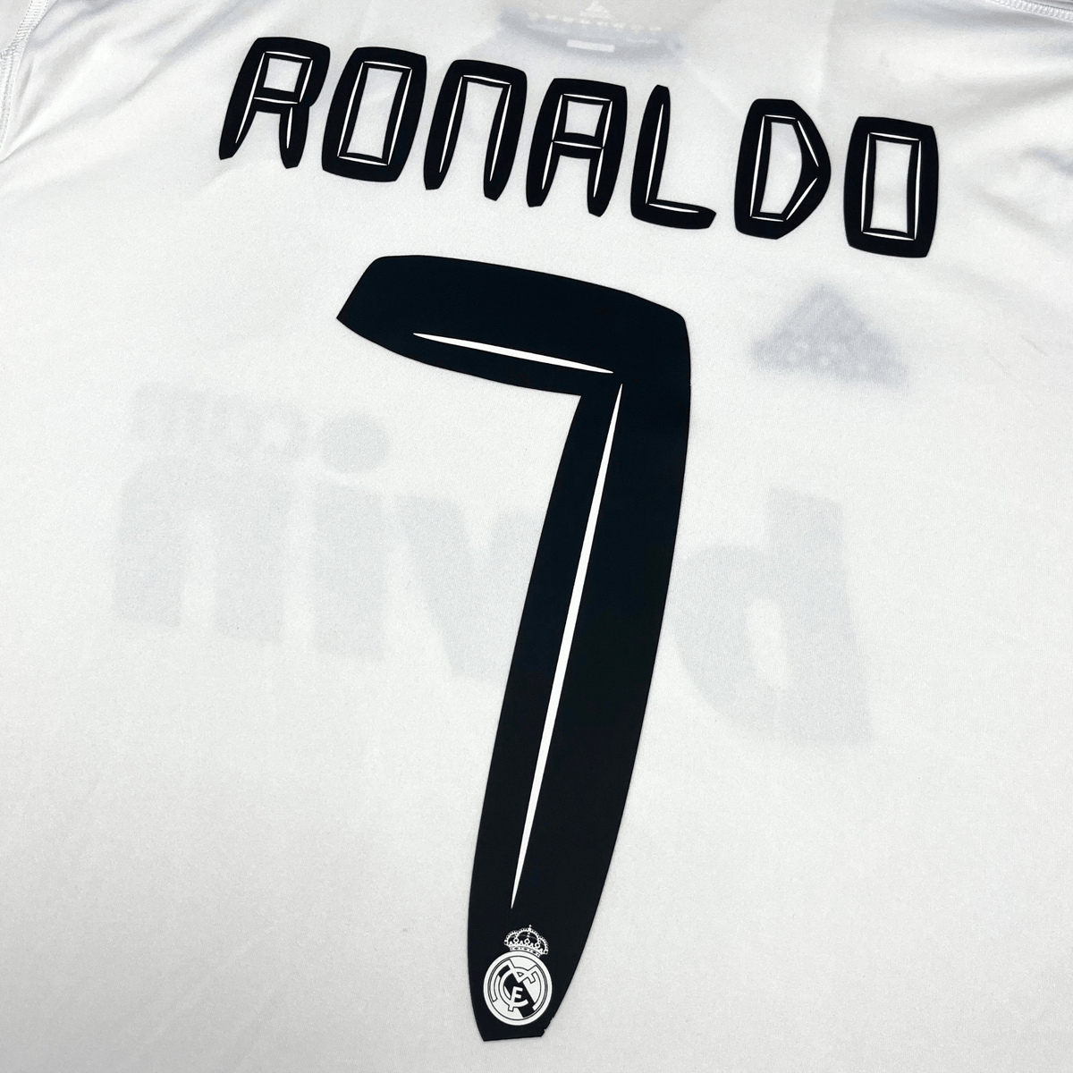Real Madrid 2010-11 Ronaldo #7 Home Shirt M