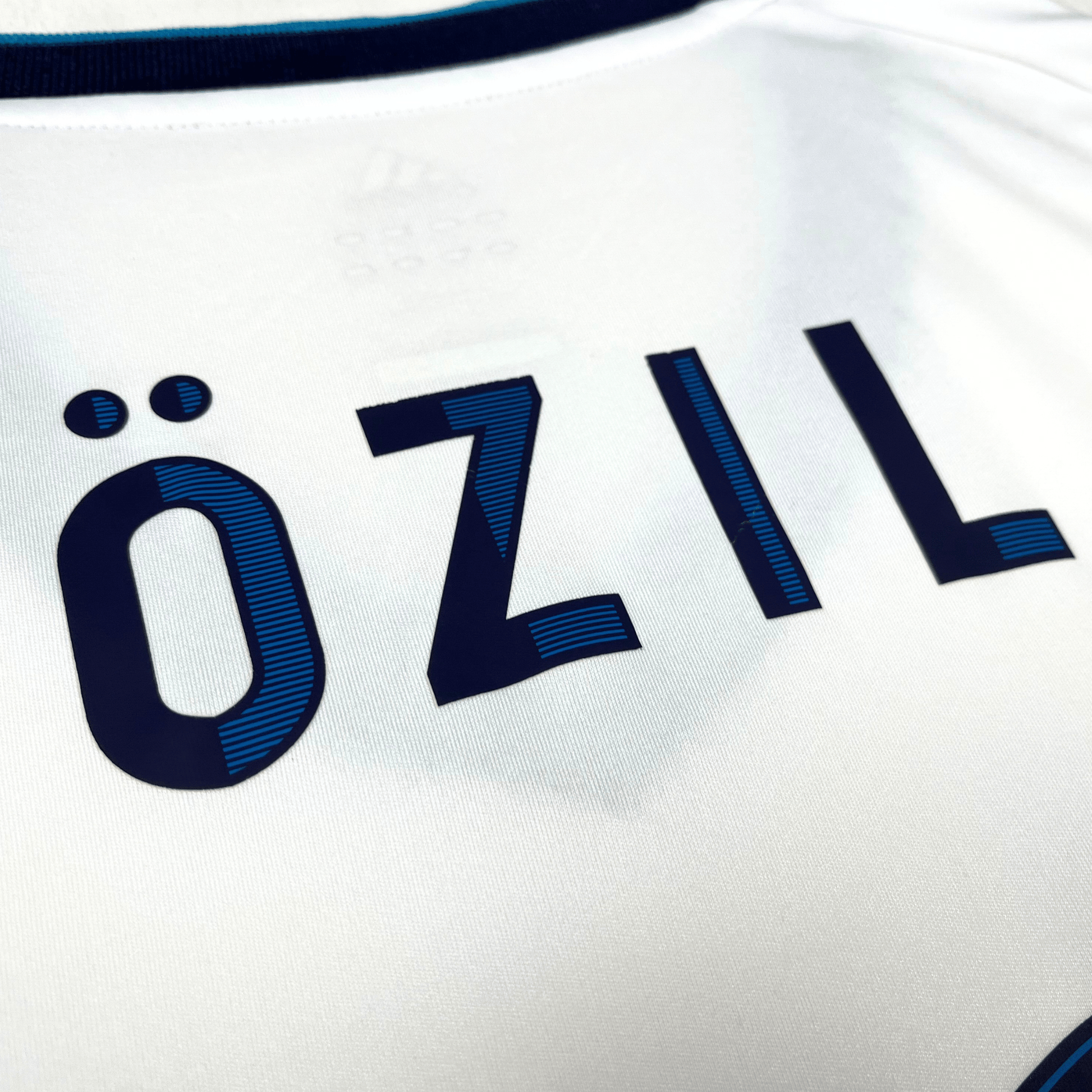 Real Madrid 2012-13 Ozil #10 Shirt M