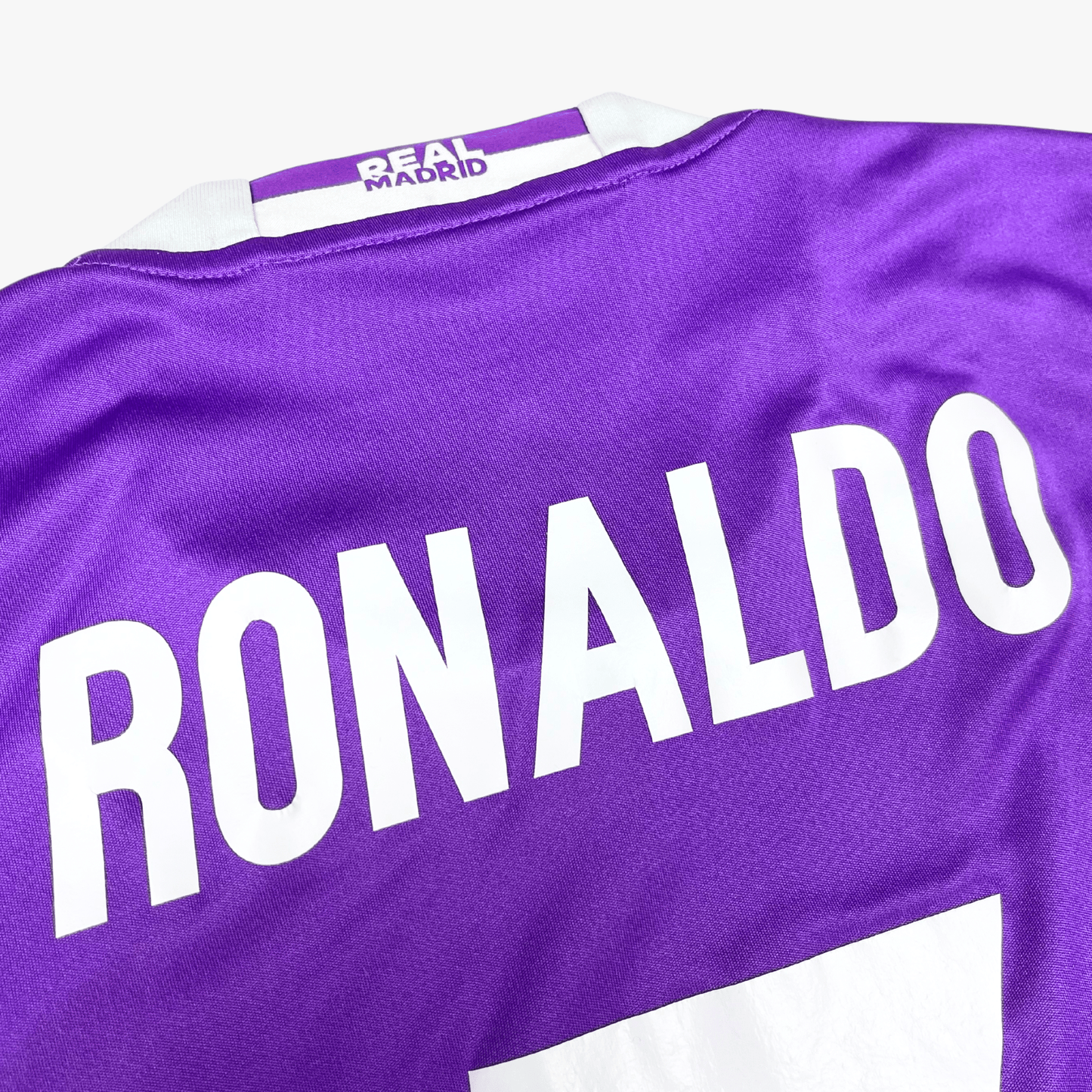 Real Madrid 2016-17 Away Ronaldo #7 Shirt S