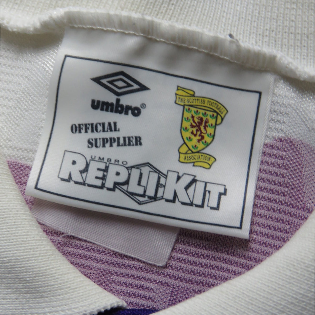 Original Scotland 1991-1993 Away football shirt, size L | Nostalgic Football Shirts