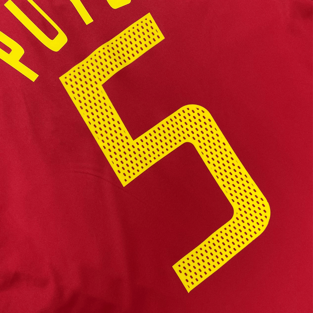 Original Spain 2004-2006 Home football shirt, size L, Puyol 5 | Nostalgic Football Shirts
