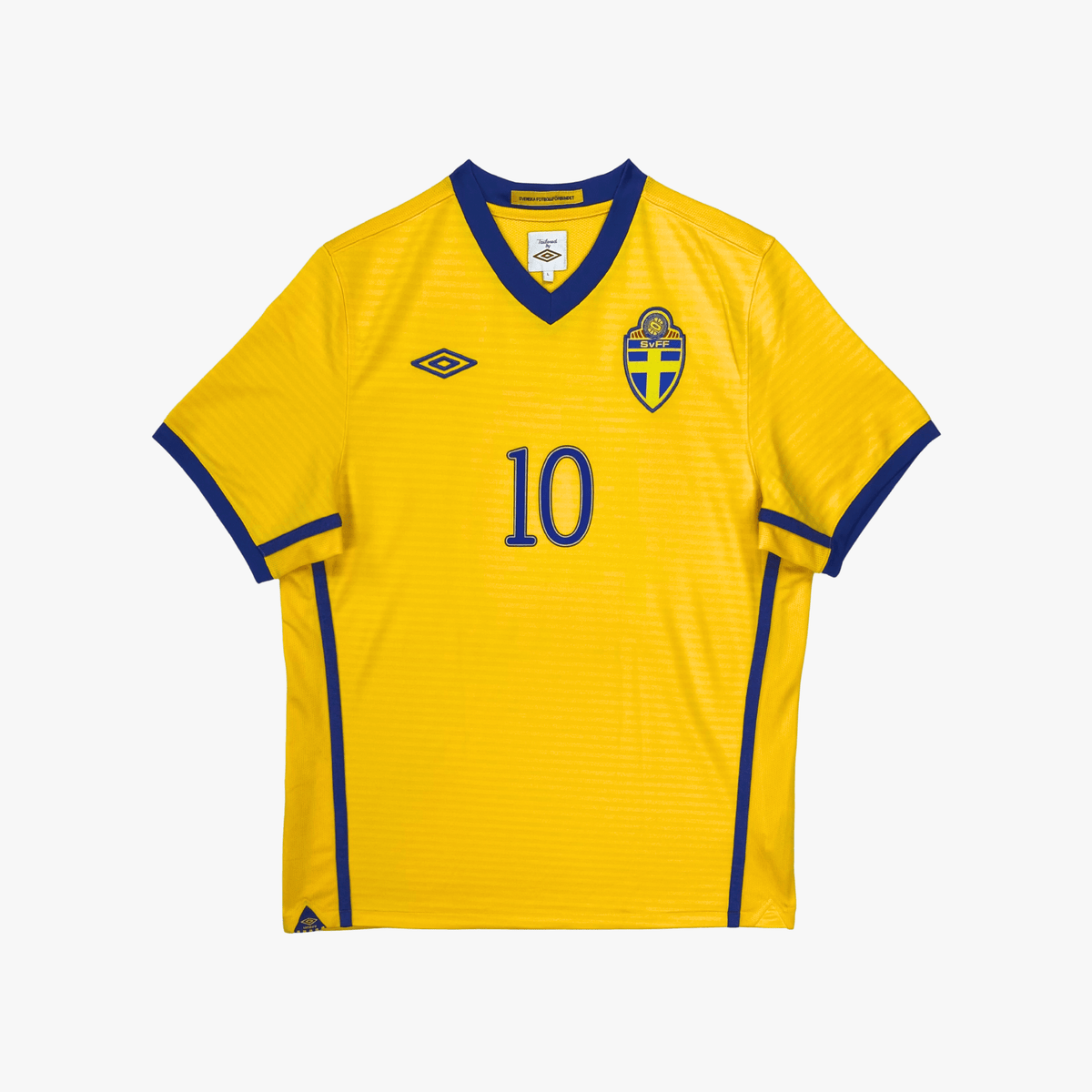 Authentic Umbro Sweden 2010-2012 Home shirt, Ibrahimović 10 on the back, size L | Nostalgic Football Shirts
