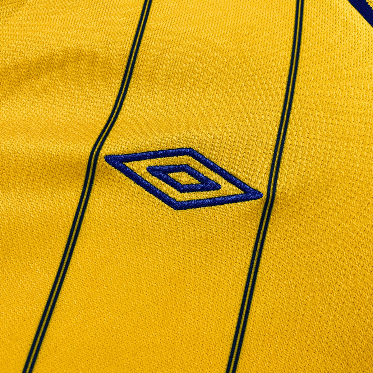 Vintage Sweden 2012-2013 Home football shirt with Ibrahimović 10 print, size XXL | Nostalgic Football Shirts
