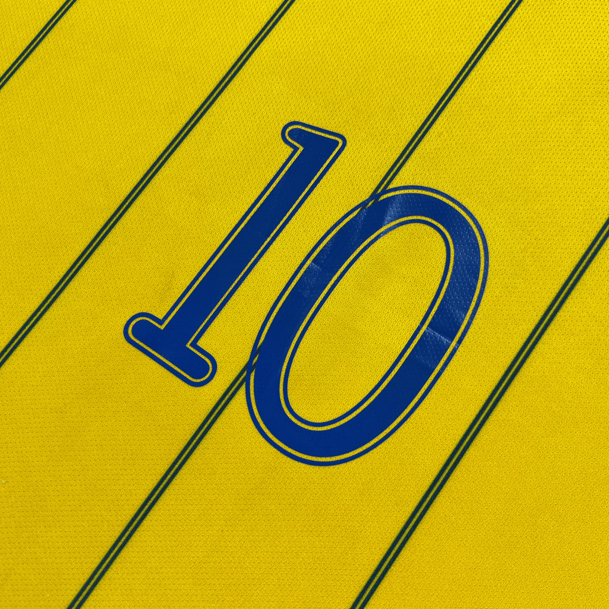 Authentic Umbro Sweden 2012-2013 Home shirt, Ibrahimović 10 on the back, size XXL | Nostalgic Football Shirts