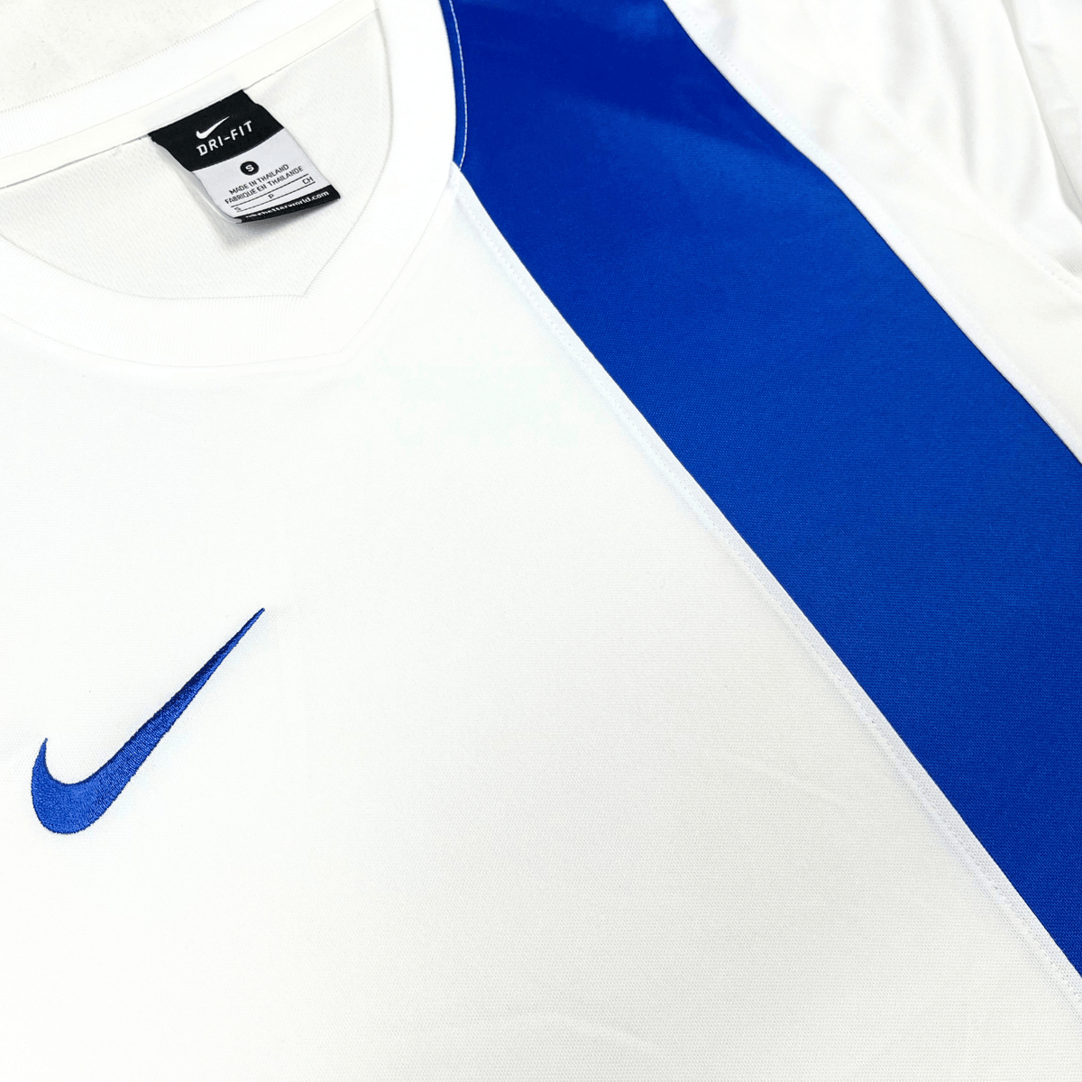Retro Template Nike 2016 longsleeve football jersey by Nike, size S | Nostalgic Football Shirts
