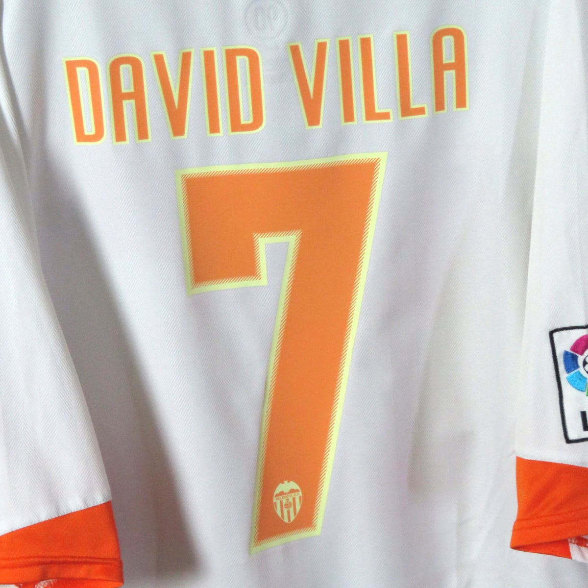 Retro Valencia 2005-2006 Home football jersey by Nike, David Villa 7, size XXL | Nostalgic Football Shirts