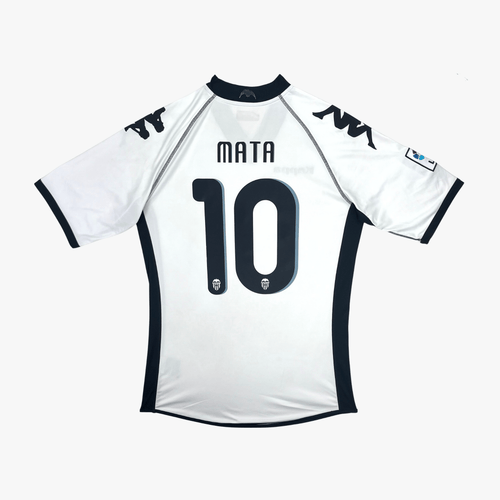 Vintage Valencia 2010-2011 Home football shirt with Mata 10 print, size S | Nostalgic Football Shirts