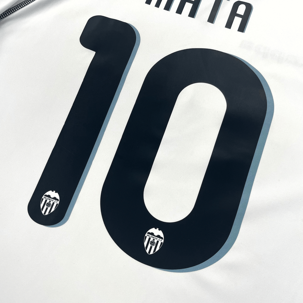 Valencia 2010-11 Home Mata #10 Shirt S