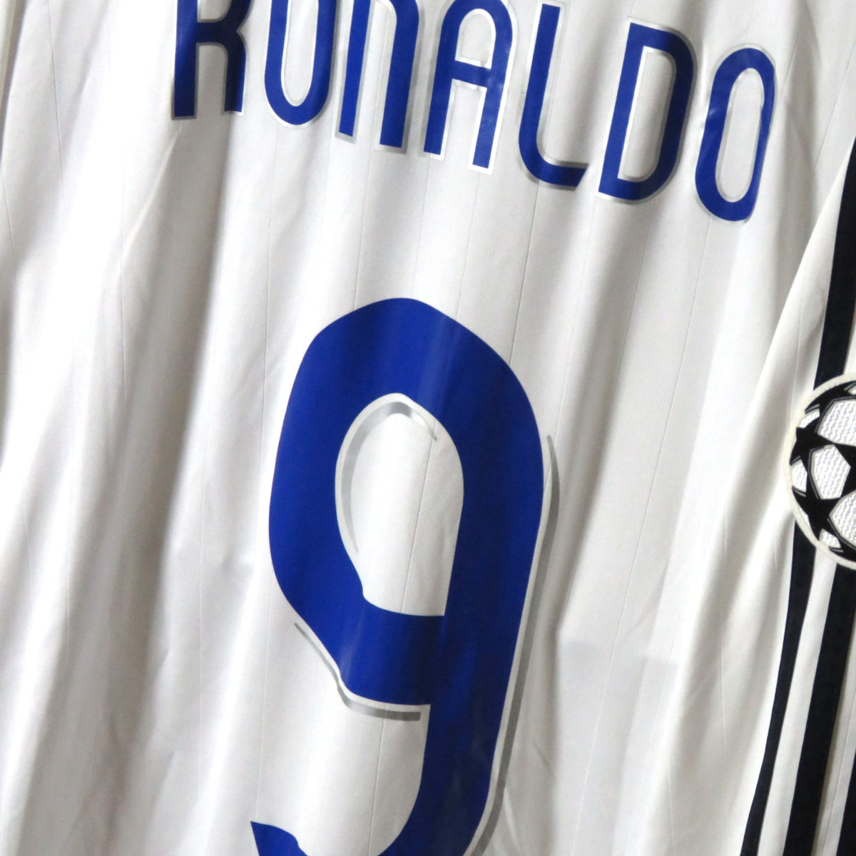 Real Madrid 2006-07 Home Ronaldo #9 Shirt XL