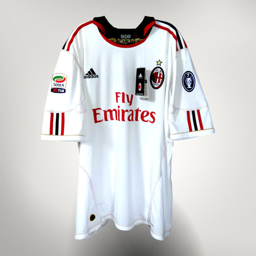 AC Milan 2010-11 Away Ibrahimovic #11 Shirt BNWT XL