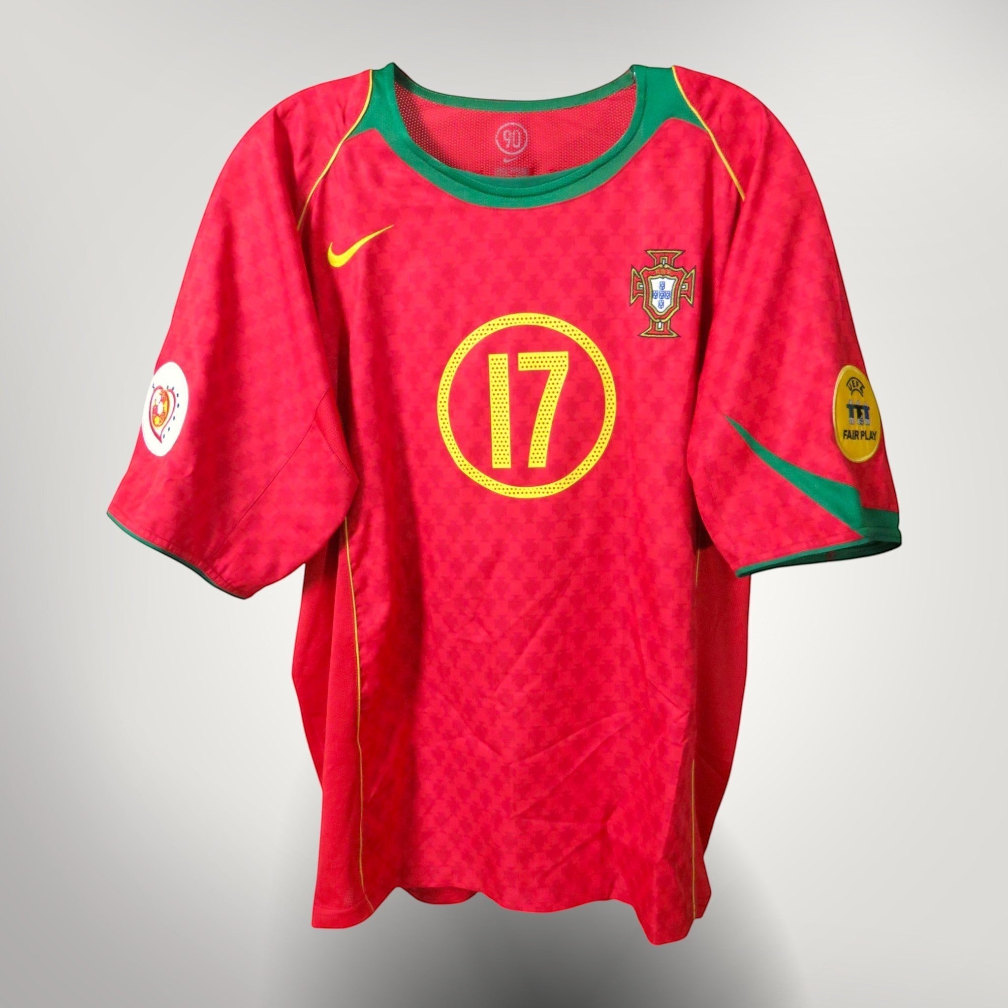 Portugal 2004-06 Home Ronaldo #17 Shirt XL