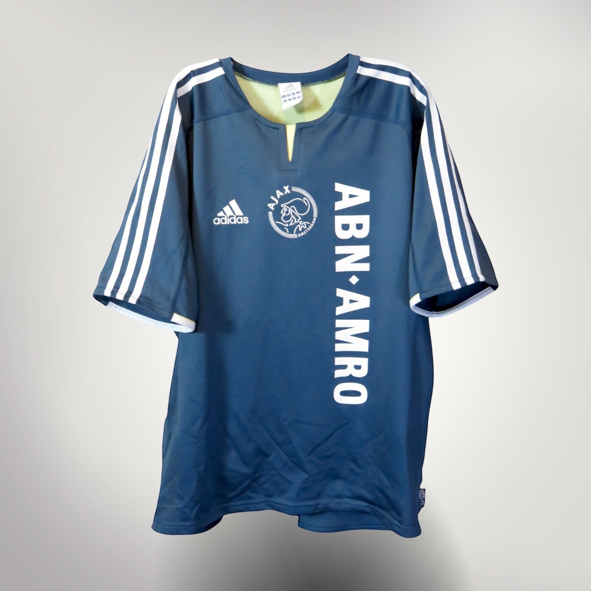 Ajax 2003-04 Away Ibrahimovic #9 Shirt M