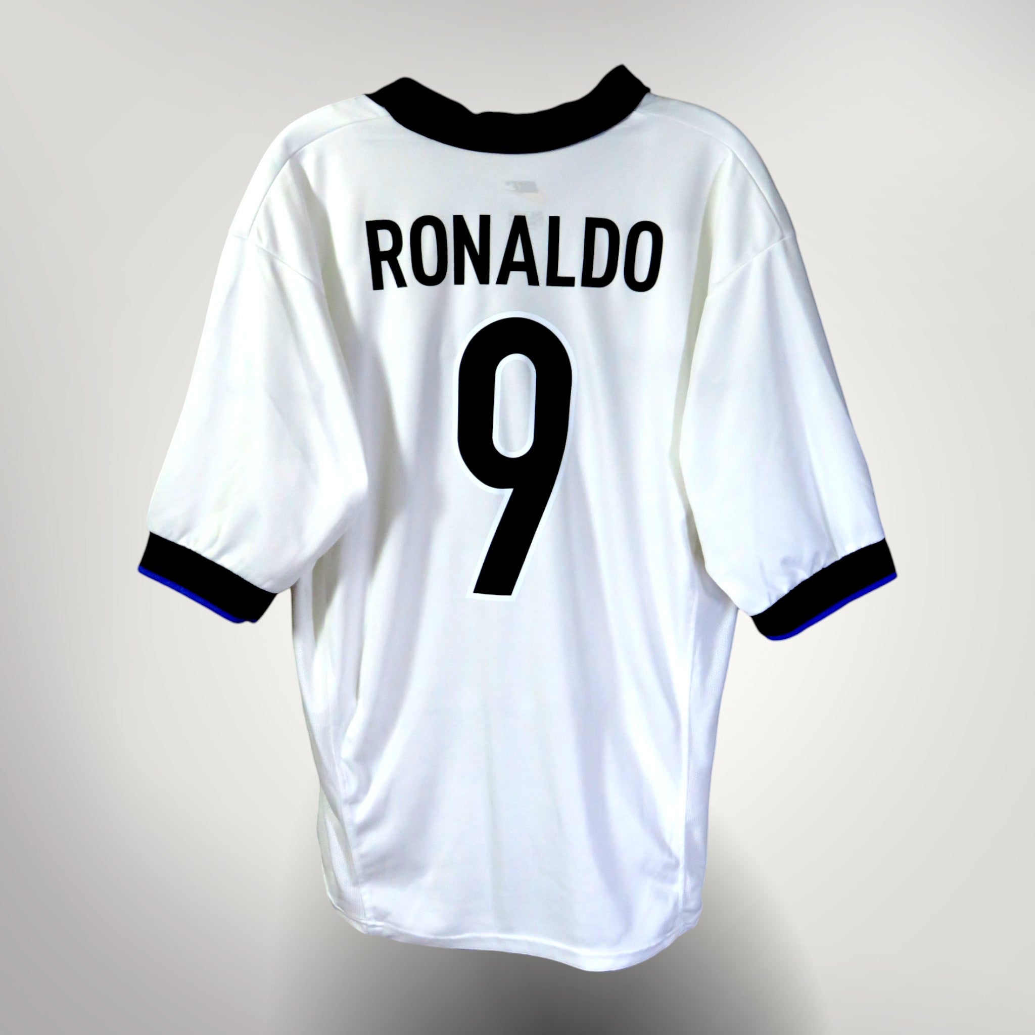 Inter Milan 1998-99 Away Ronaldo #9 Shirt M