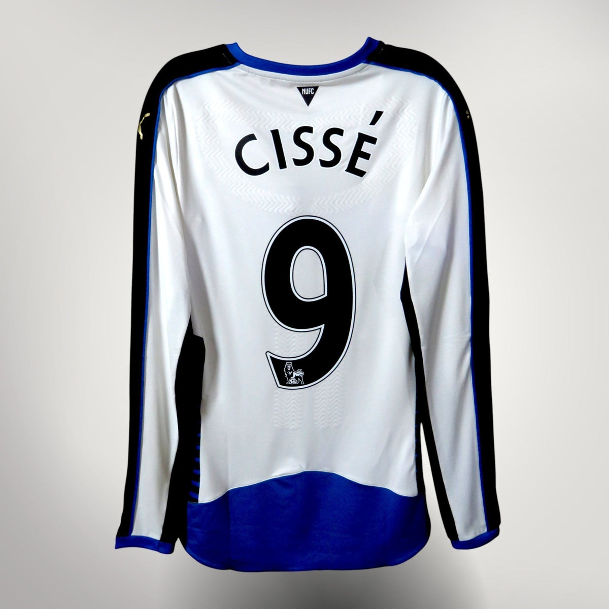 Newcastle United 2015-16 Home Player Issue Cisse #9 Shirt M