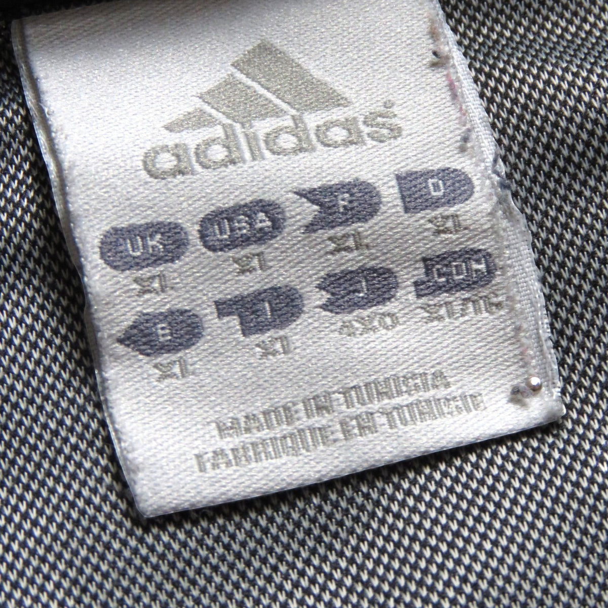 Nostalgic Football Shirts AC Milan 2003-04 shirt maatlabel met Adidas logo en maat XL