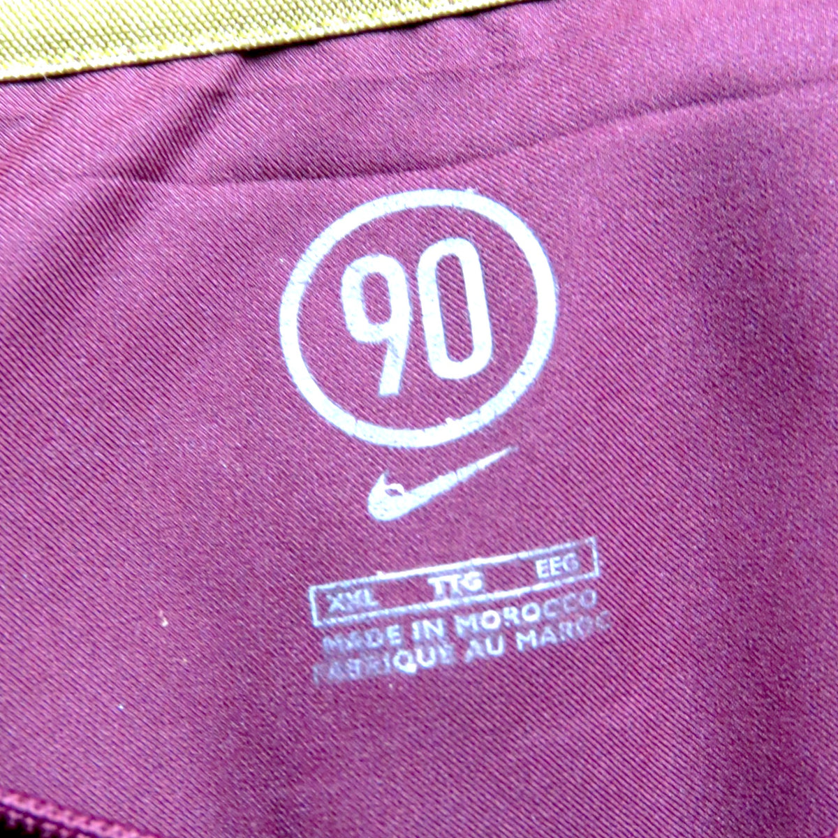 Nostalgic Football Shirts Arsenal 2005-06 thuisshirt maat XXL met Nike Total 90 label in bordeauxrood