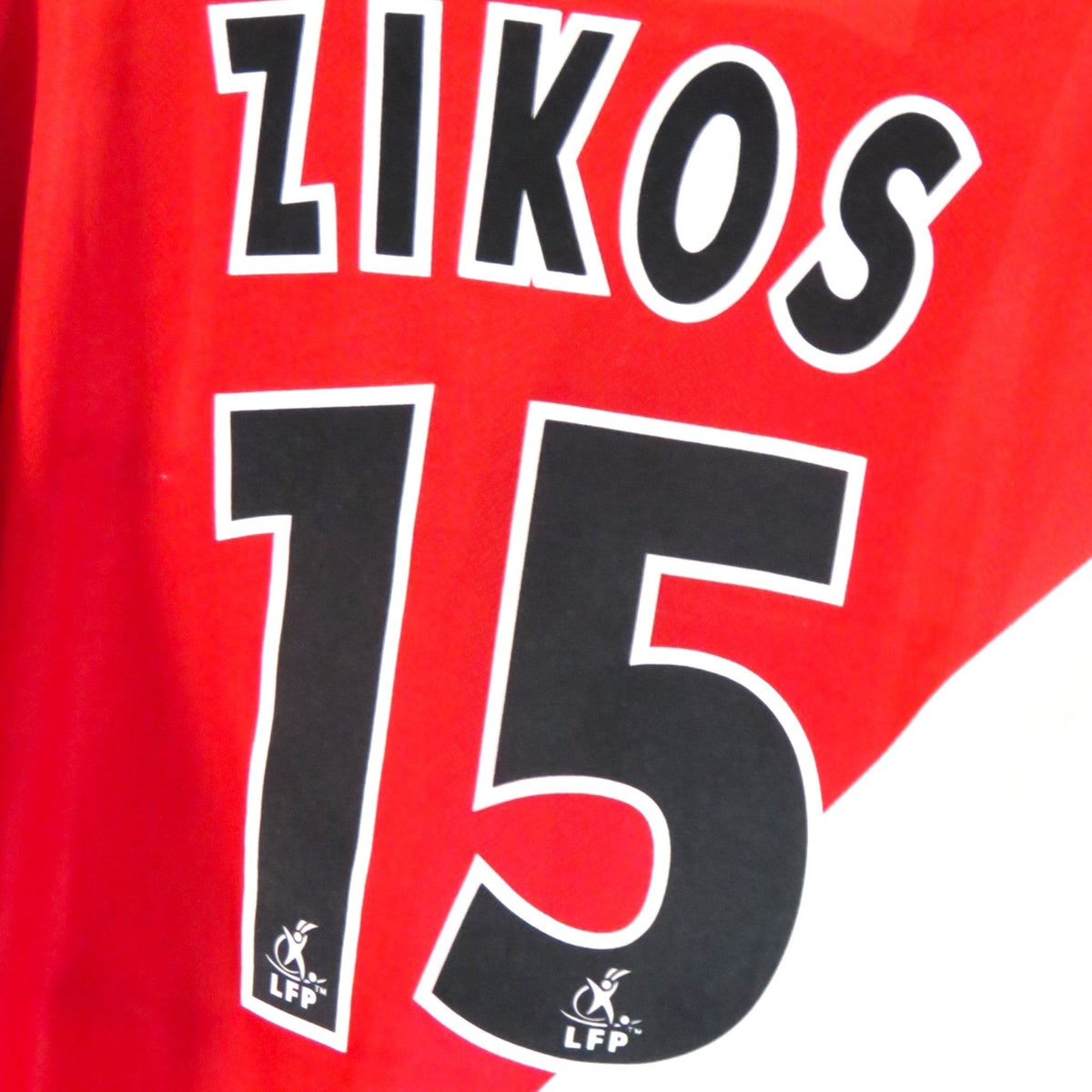 Nostalgic Football Shirts AS Monaco 2003-04 thuisshirt met Zikos nummer 15 bedrukking in rood en wit