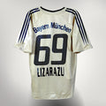 Nostalgic Football Shirts FC Bayern München 2004-05 uitshirt in goud met zwarte Lizarazu 69 bedrukking op de rug