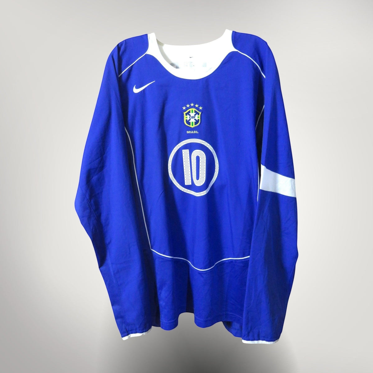 Nostalgic Football Shirts blauw Brazilië uitshirt 2004-06 met Ronaldinho nummer 10 en Nike logo