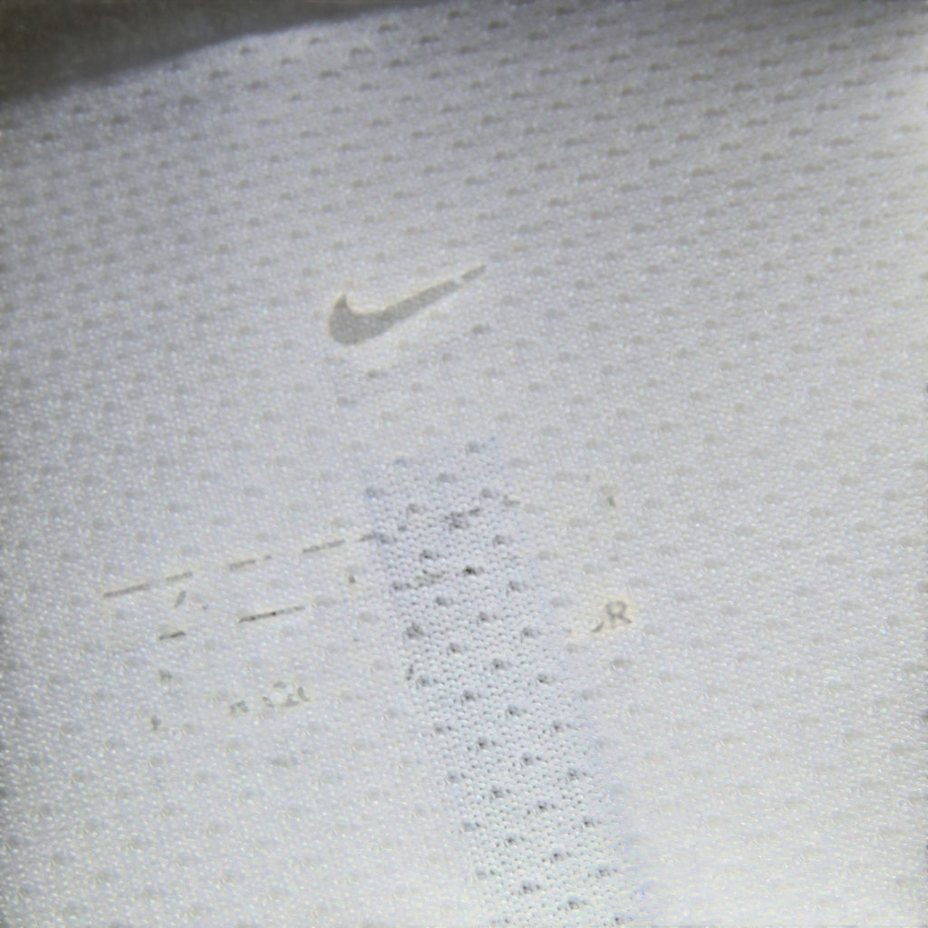 Nostalgic Football Shirts blauw Brazilië uitshirt 2004-06 met Nike logo detail op de stof