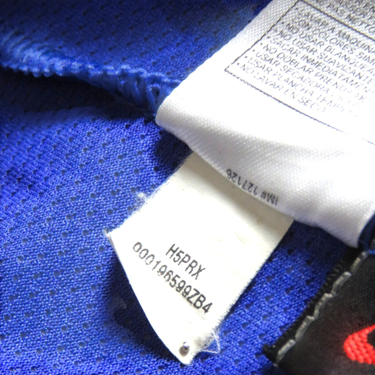 Nostalgic Football Shirts blauw Brazilie uitshirt 2004-06 waslabel detail met productcode