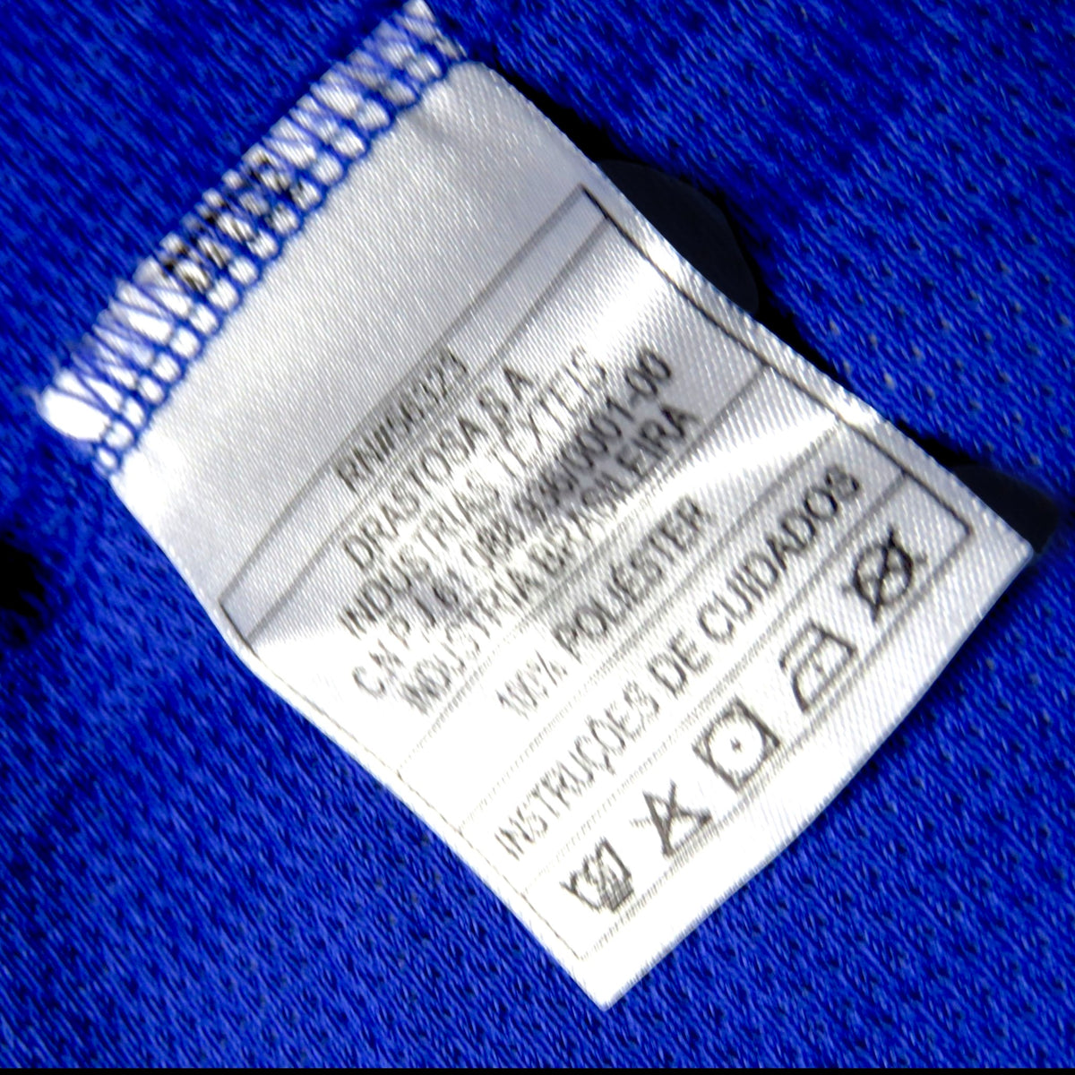 Nostalgic Football Shirts label van het blauwe Brazilië 2004-06 uitshirt met 100% polyester wasvoorschriften