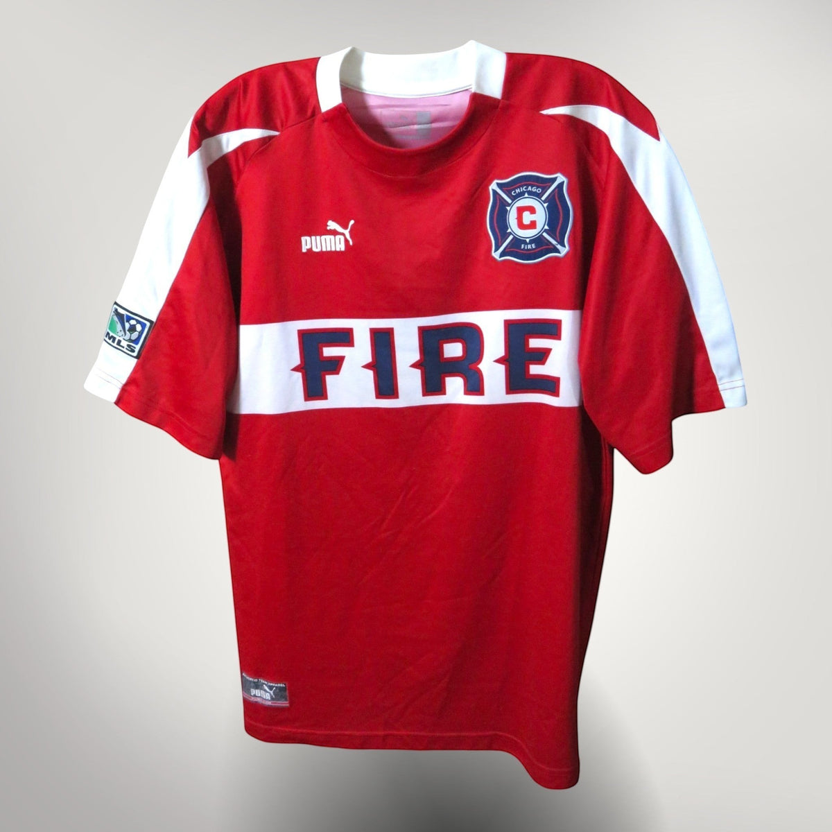 Nostalgic Football Shirts Chicago Fire 2003-04 thuisvoetbalshirt in rood met witte accenten en clubembleem