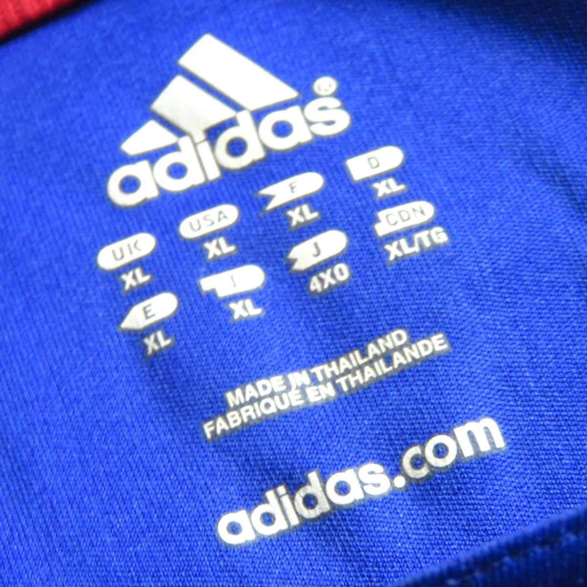 Nostalgic Football Shirts France 2006-07 thuisshirt maat XL label met Adidas logo en maatinformatie