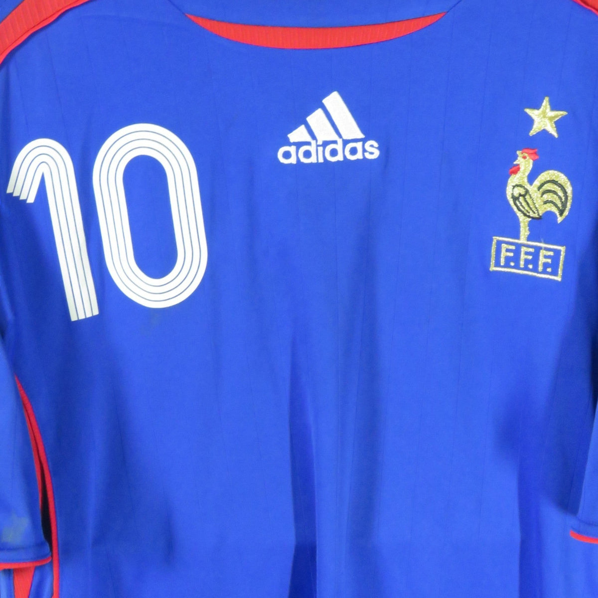 Nostalgic Football Shirts Frankrijk 2006-07 thuisshirt blauw met Zidane nummer 10 bedrukking en FFF-embleem