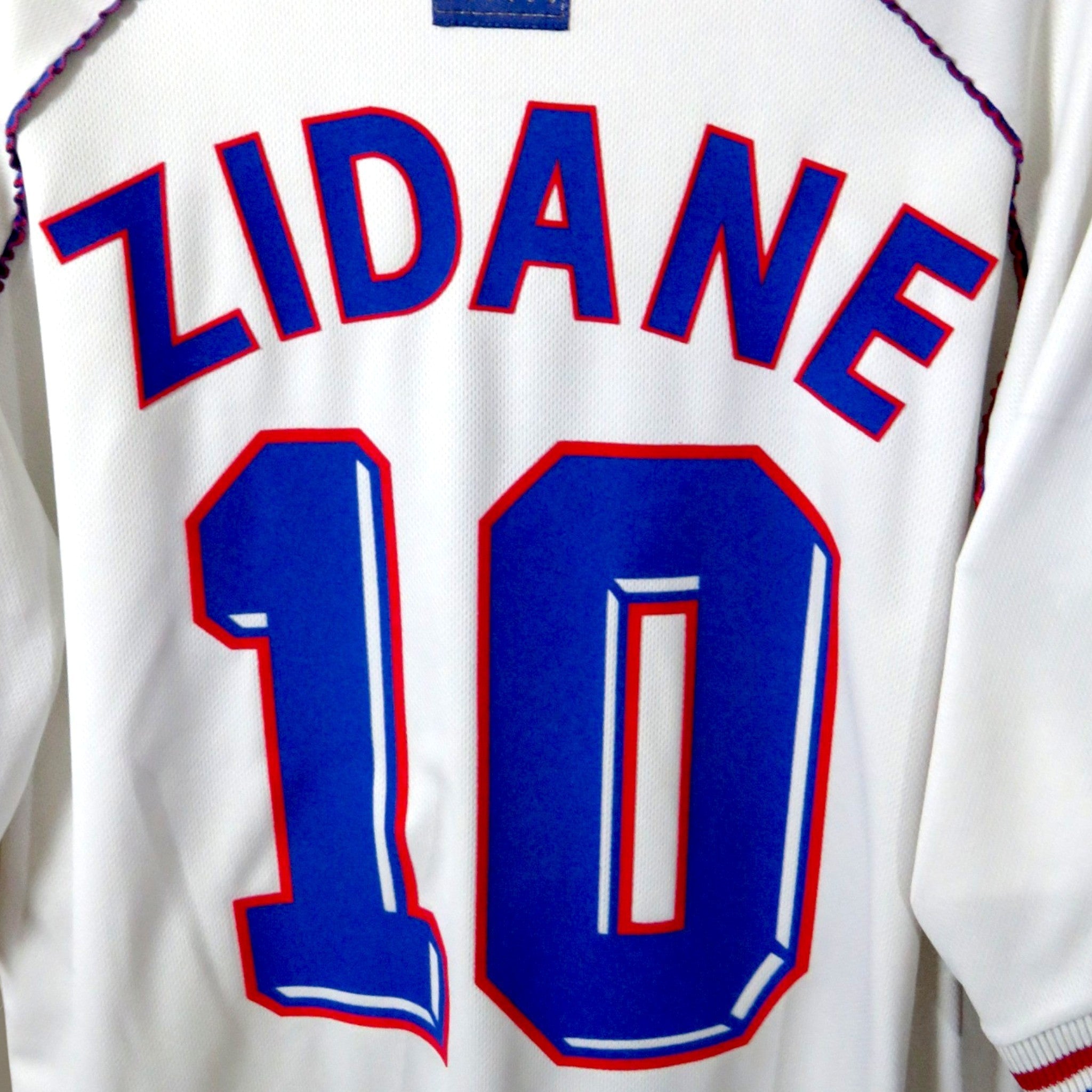 Nostalgic Football Shirts wit Frankrijk uitshirt 1998-2000 met Zidane nummer 10 bedrukking op de rug