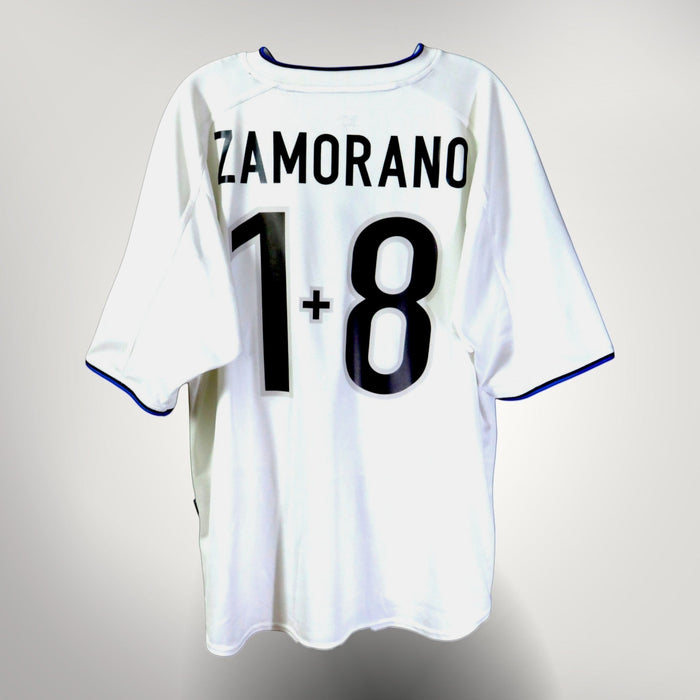 Nostalgic Football Shirts Inter Milan 1999-2000 uitshirt wit met Zamorano 1+8 bedrukking op de achterkant